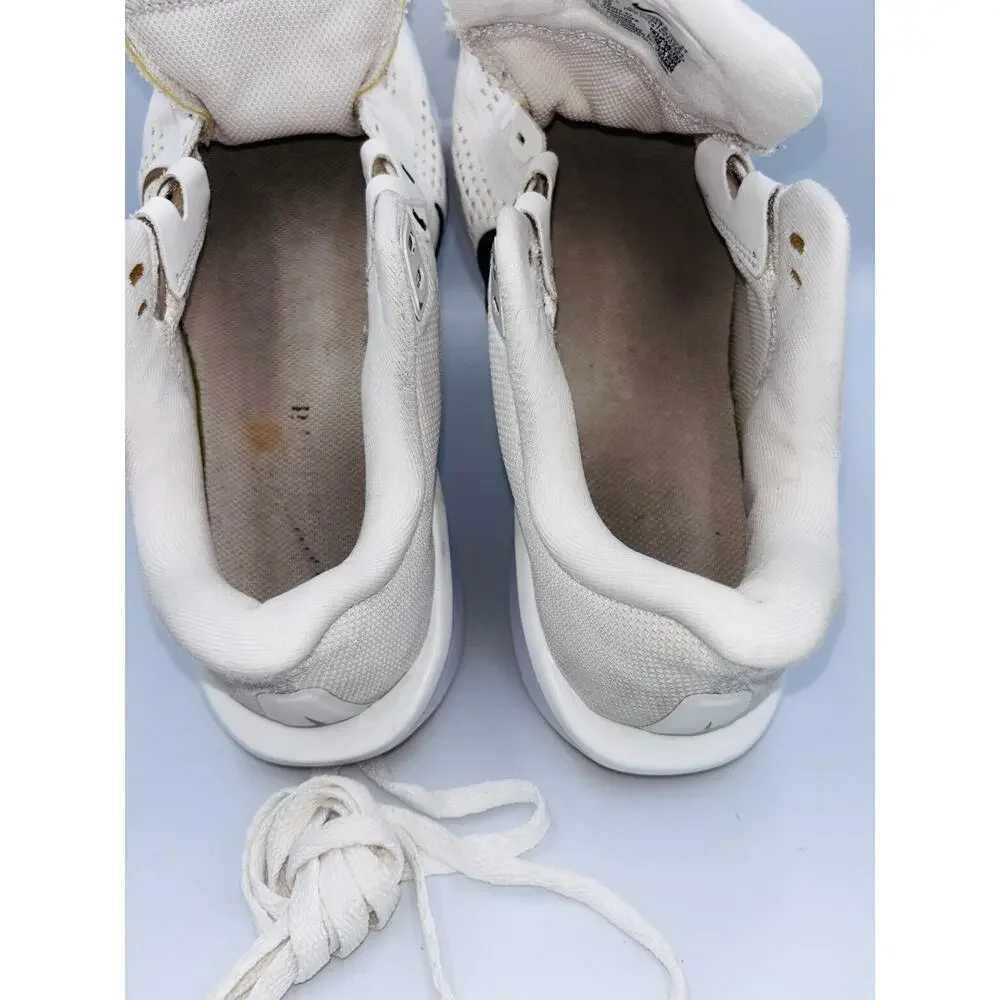 Sz 9 Nike Quest 6 Womens Running Shoes White Athletic Trainer Sneakers